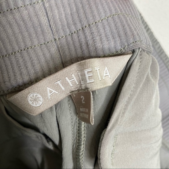 Athleta Mod Trekkie Crop Woven Pants Grey 291743 - Picture 7 of 10